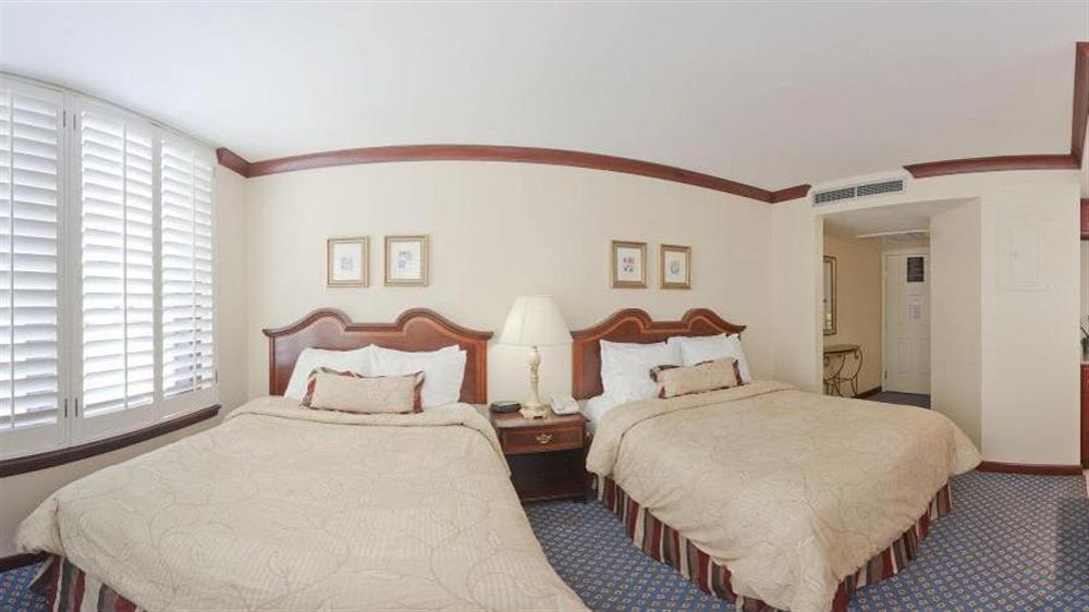 Staybridge Suites Savannah Historic District By Ihg Exterior photo