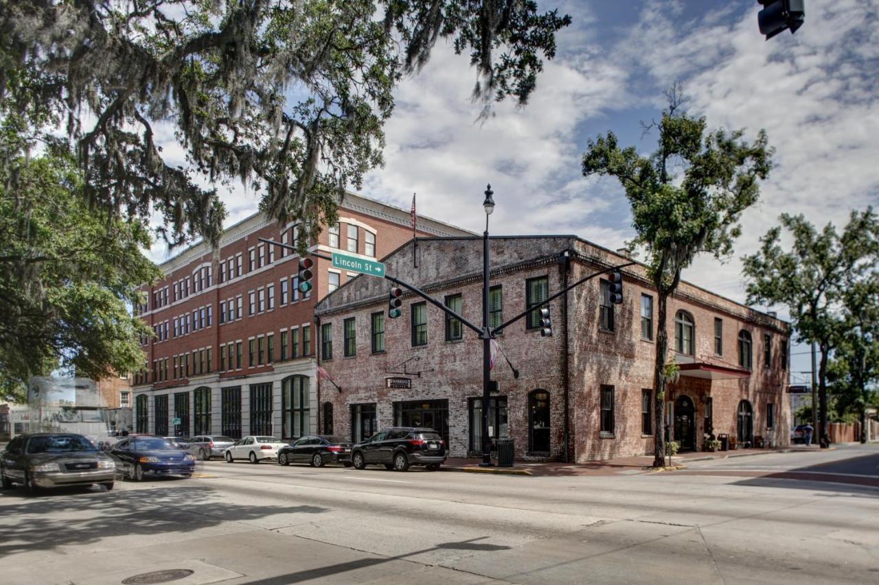 Staybridge Suites Savannah Historic District By Ihg Exterior photo